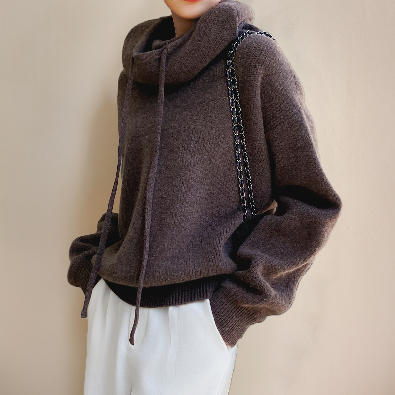 Saige | Premium Turtleneck Sweater